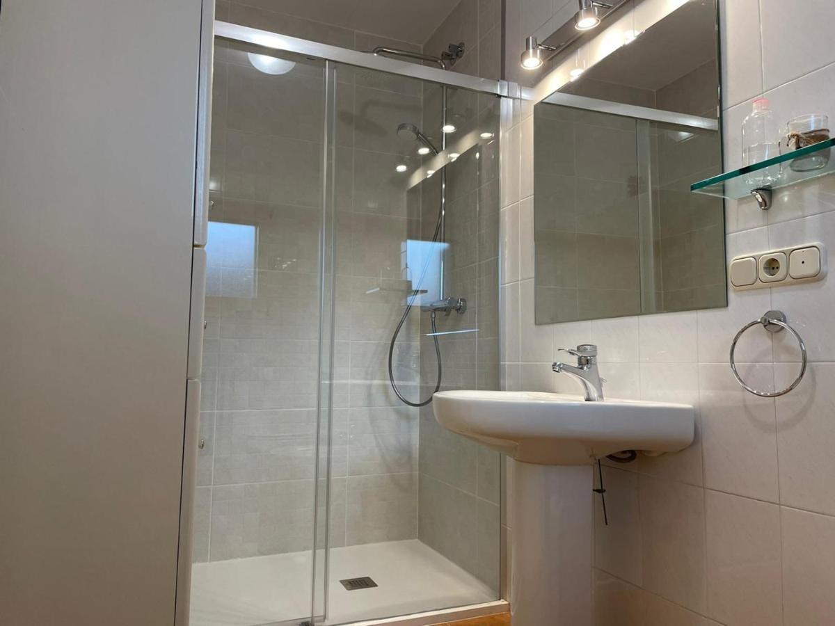 Apartamento "El Lila" - Parking Incluido Olot Luaran gambar