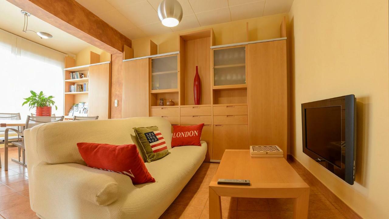 Apartamento "El Lila" - Parking Incluido Olot Luaran gambar