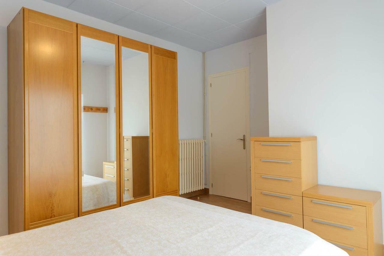 Apartamento "El Lila" - Parking Incluido Olot Luaran gambar